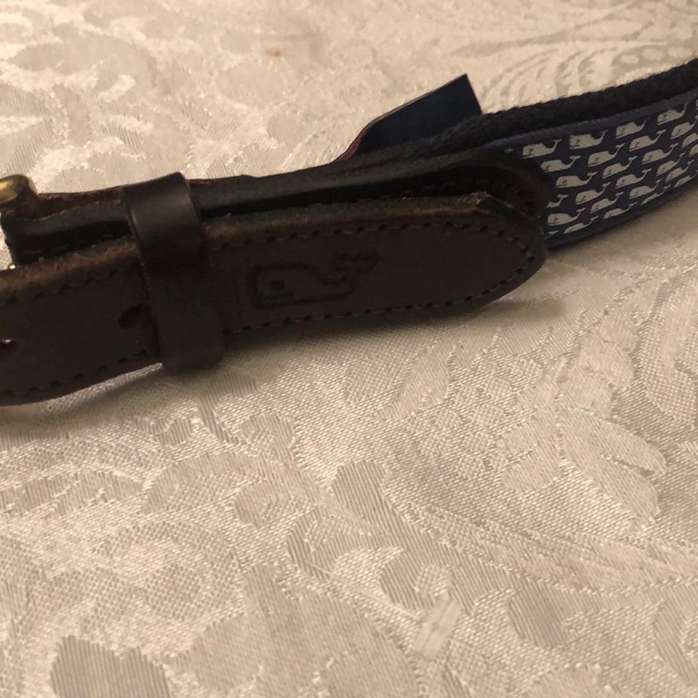 Vineyard Vines belt size 28